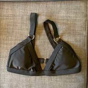 Black ring-strapped Bikini